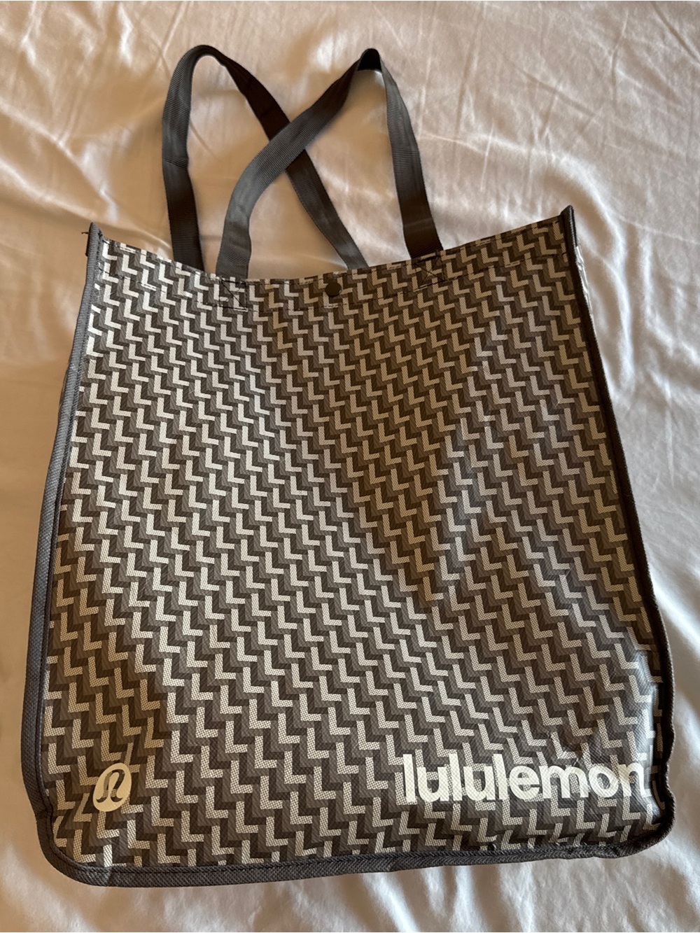 Lululemon Fold Reusable Shopping Bag Black White Geometric Pattern 16” X 14” X6”